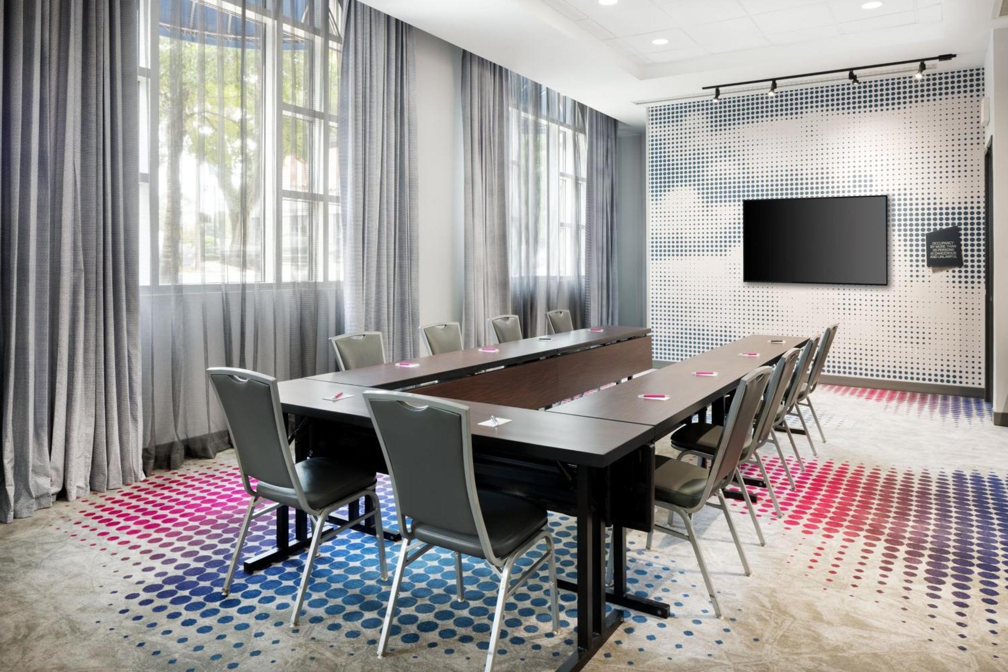 Aloft Tallahassee Downtown Extérieur photo