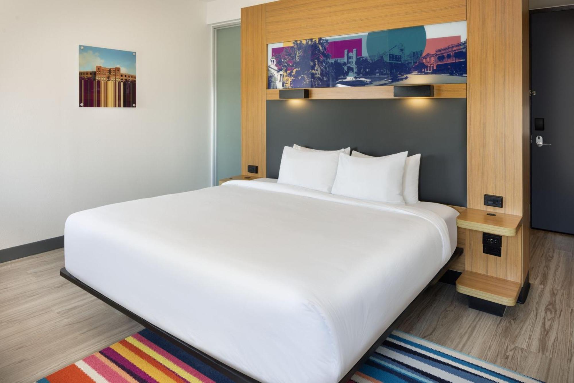 Aloft Tallahassee Downtown Extérieur photo